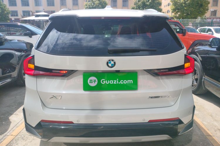 宝马X1 2024款 xDrive25Li X设计套装车身外观6