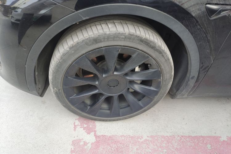 特斯拉 Model Y 2022款 长续航全轮驱动版车身外观6007