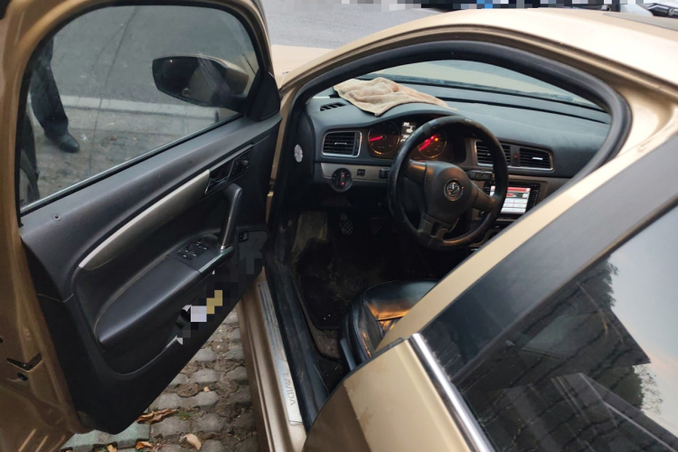 大众 朗逸 2013款 1.6L 手动舒适版中控内饰7003