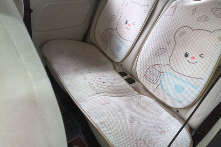 五菱汽车 宏光MINIEV 2024款 第三代 215km 进阶版中控内饰21