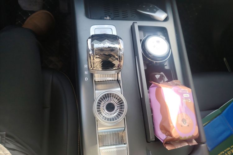 北京越野 北京BJ30 2024款 1.5T 轻野Pro版中控内饰18