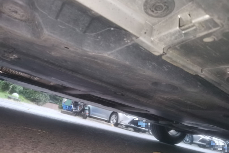 丰田 雷凌 2021款 185T CVT豪华版局部细节9004