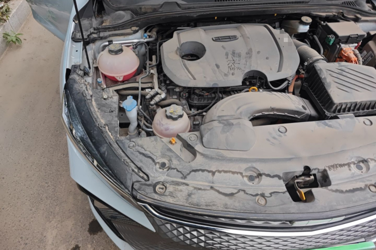 吉利汽车 帝豪L HiP 2022款 1.5TD-DHT Pro 100KM Super 迅局部细节9006