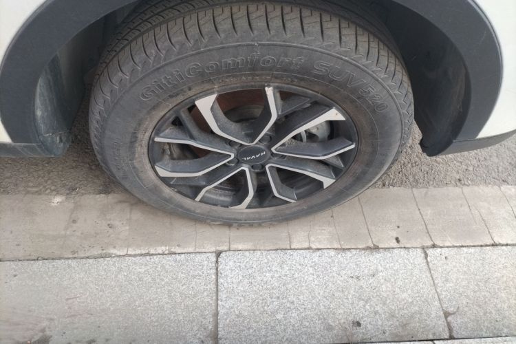 哈弗H6 2021款 国潮版 1.5T 自动都市版车身外观10