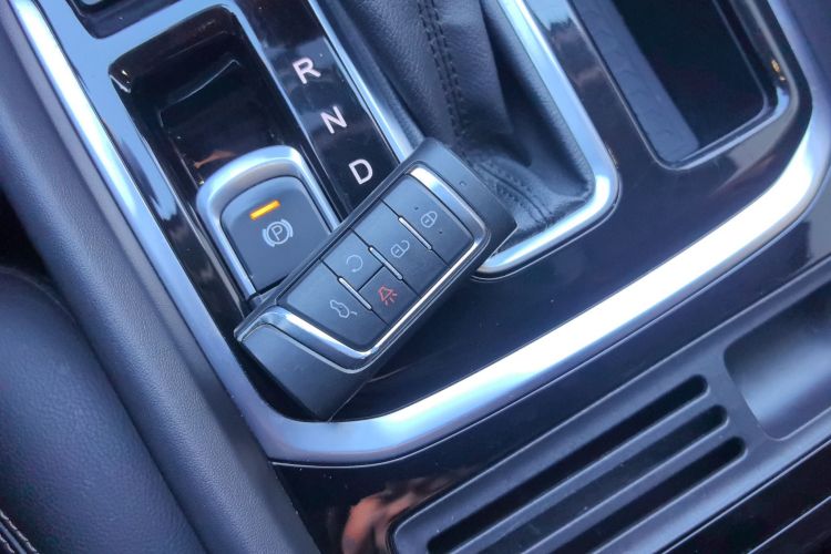 广汽传祺 传祺GS7 2017款 280T 两驱豪华型中控内饰11