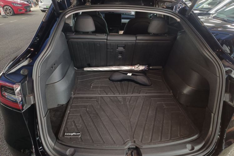 特斯拉 Model Y 2023款 后轮驱动版机舱底盘23