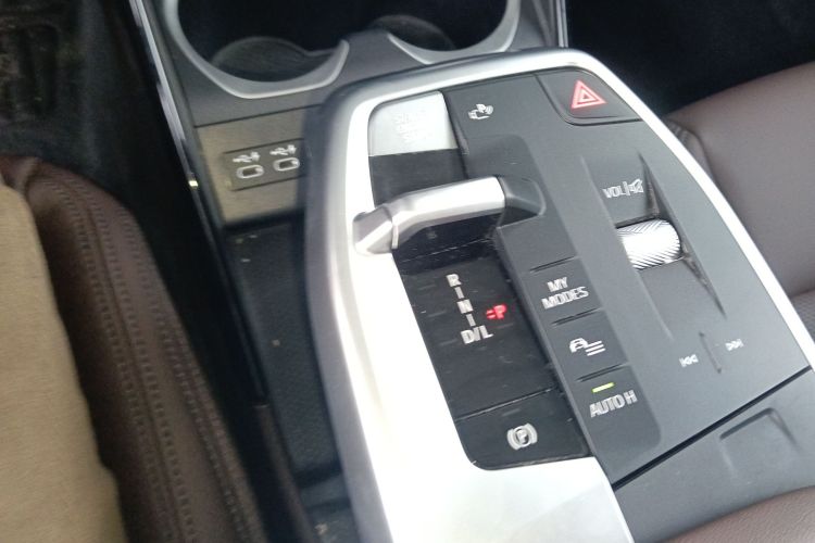 宝马X1 2023款 sDrive25Li M运动套装中控内饰18