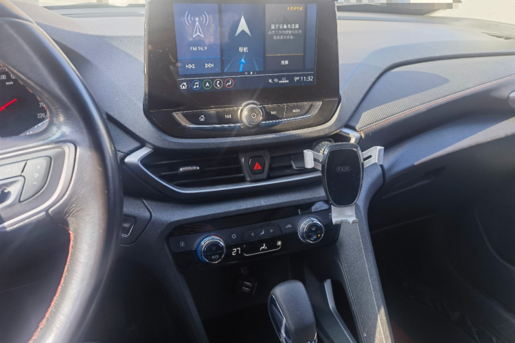 雪佛兰 沃兰多 2019款 Redline 530T 自动纵享版（5+2款） 国VI中控内饰16