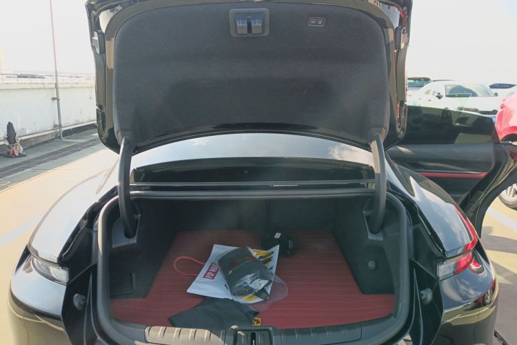 保时捷 2022款 改款 Taycan机舱底盘23