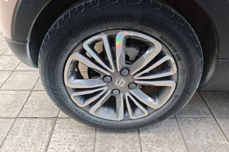 零跑汽车 零跑T03 2021款 400豪华版车身外观6008