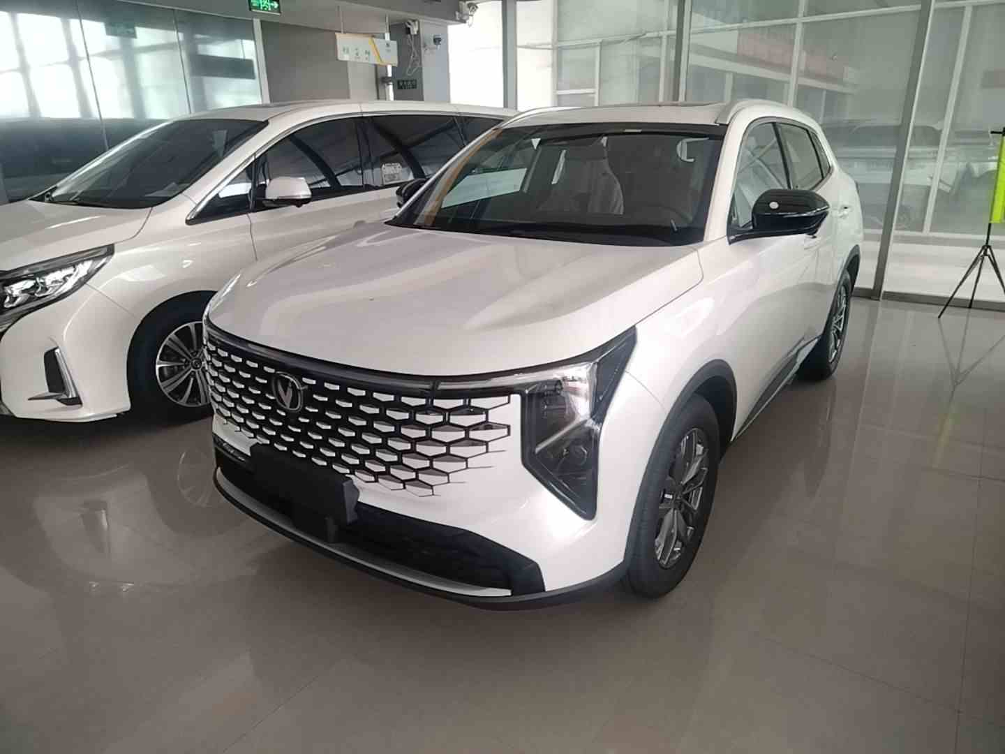长安CS55PLUS 2026款 第四代 新蓝鲸 1.5T 领先型(2)