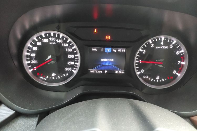 中华V6 2018款 1.5T 自动豪华型局部细节14