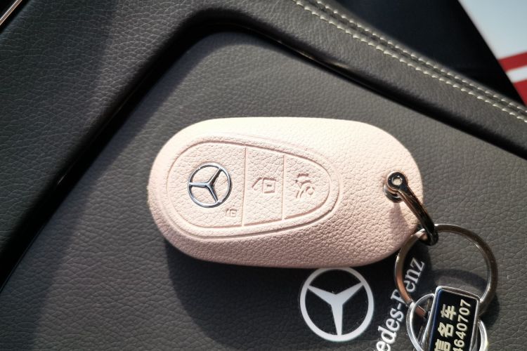 奔驰C级 2022款 改款 C 200 L 运动版中控内饰11