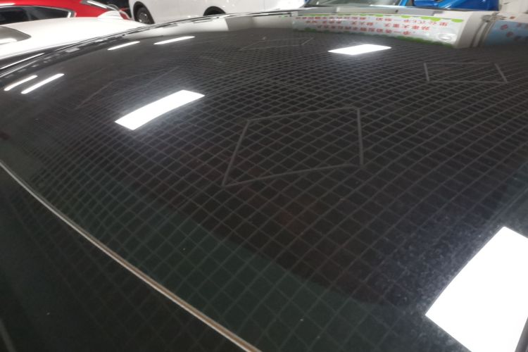 特斯拉 Model Y 2022款 长续航全轮驱动版局部细节57