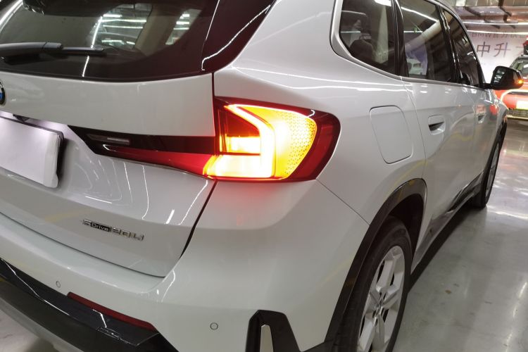 宝马X1 2023款 sDrive20Li X设计套装车身外观9