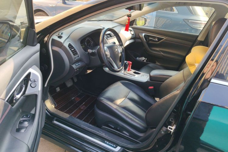 日产 天籁 2018款 2.0L XL 智进版中控内饰20