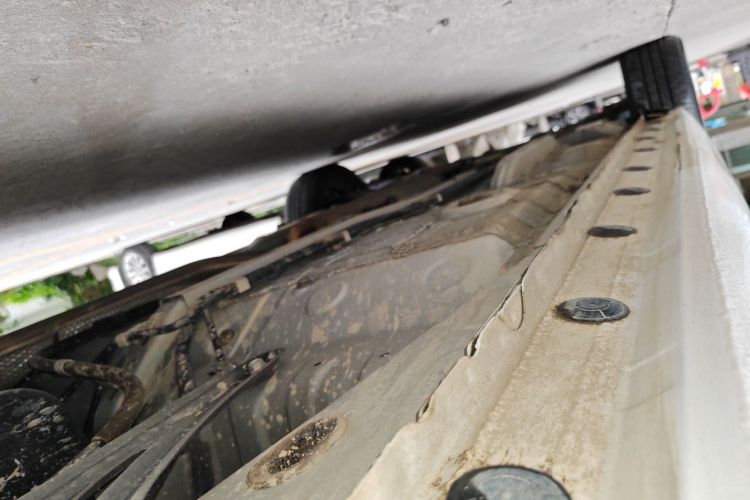 丰田 威驰 2021款 1.5L CVT创行版机舱底盘30