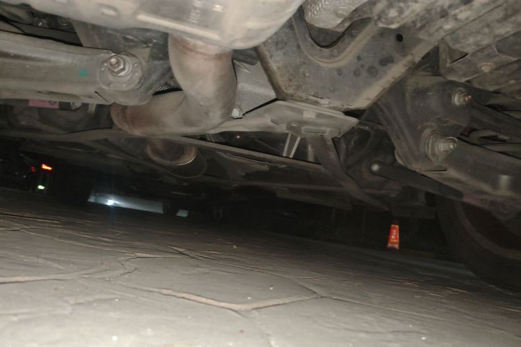 宝马X1 2015款 sDrive18i 时尚晋级版局部细节9008