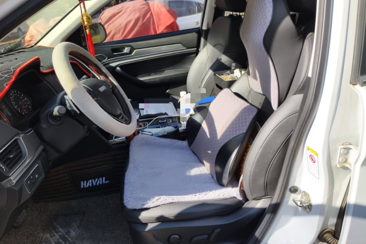 哈弗H6 2019款 运动版 1.5T 自动两驱精英型 国VI中控内饰19