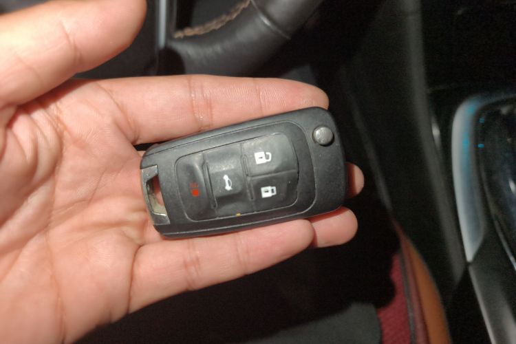 别克 君威 2015款 1.6T 精英技术型中控内饰7001