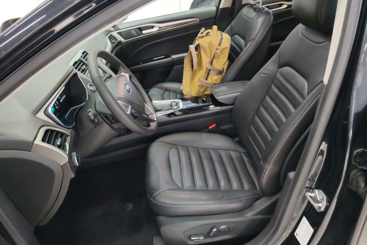 福特 蒙迪欧 2013款 2.0L GTDi200豪华型局部细节19