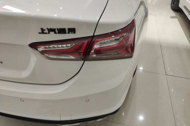 雪佛兰 迈锐宝XL 2022款 Redline 550T 自动锐联版车身外观6006