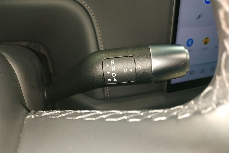 理想汽车 理想L8 2024款 Max中控内饰18