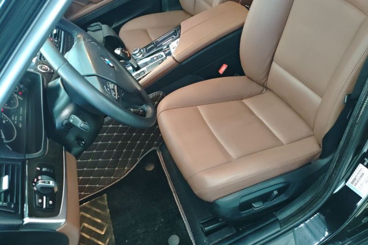 宝马5系 2014款 525Li 领先型局部细节19