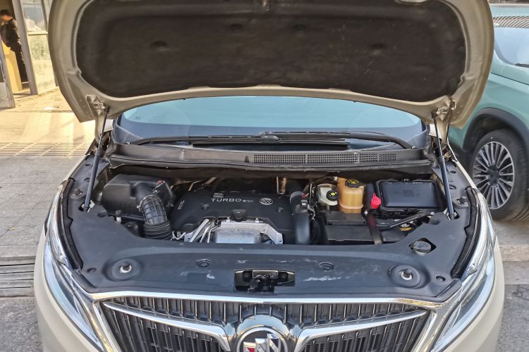 别克GL8 2017款 ES 28T 舒适型 国V局部细节24