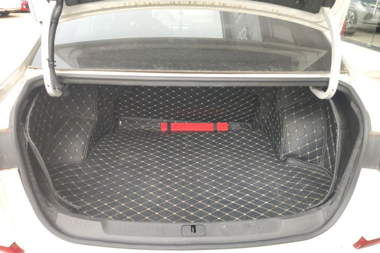 雪佛兰 科鲁泽 2020款 轻混 RS 330T 自动畅快版局部细节23