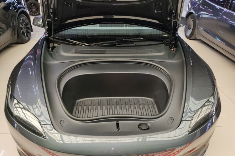 特斯拉 Model 3 2023款 后轮驱动版局部细节24