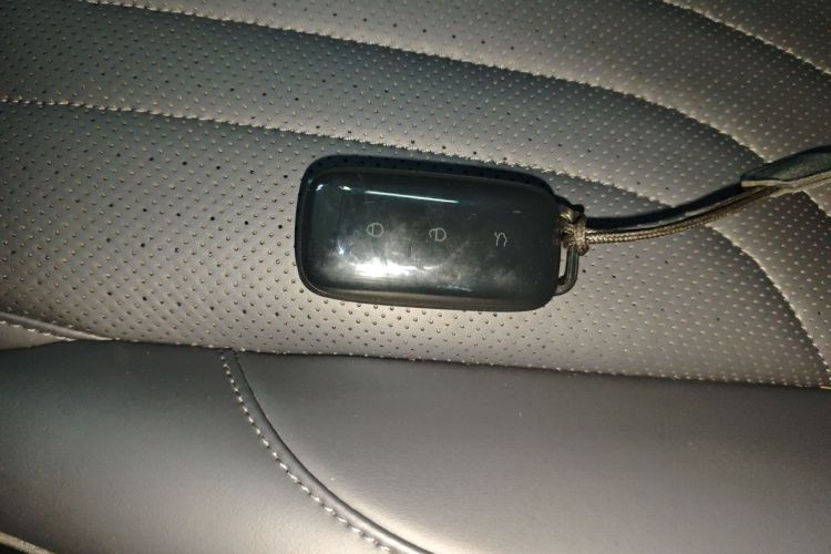 吉利银河 银河E5 2024款 530km 星舰版中控内饰7001