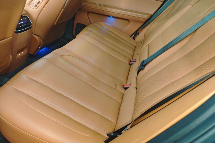 鸿蒙智行 问界M7 2024款 1.5T 四驱Plus版 5座中控内饰7004