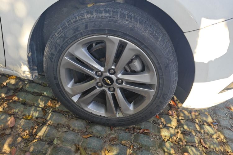 雪佛兰 科鲁兹 2015款 1.4T DCG豪华版车身外观6002