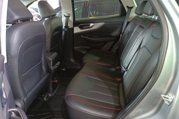 北京汽车 北京X7 2020款 1.5TD DCT致尚版中控内饰7004