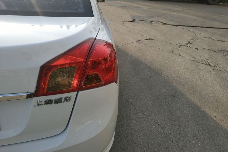 别克 凯越 2015款 1.5L 自动经典型车身外观6006