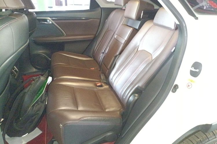 雷克萨斯RX 2016款 300 四驱典雅版 国V中控内饰7002