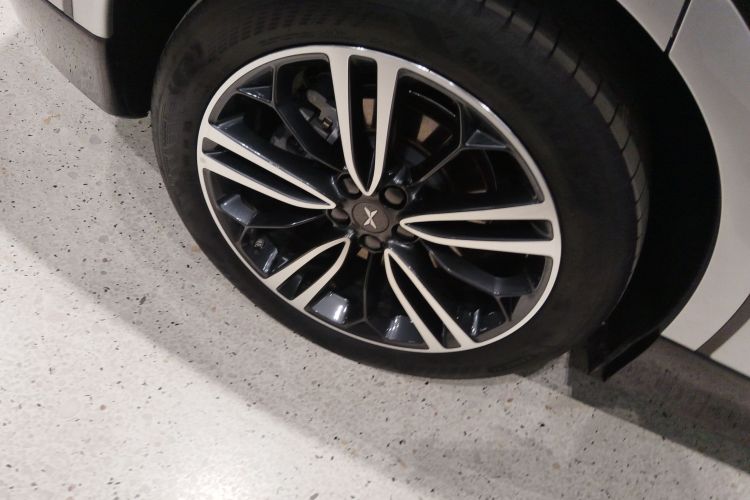 小鹏G6 2023款 755 超长续航 Pro车身外观6008