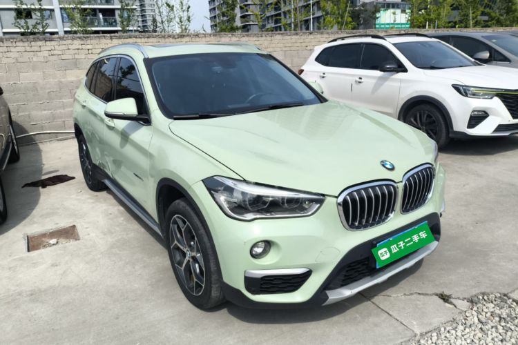 宝马X1 2016款 sDrive20Li 豪华型车身外观3