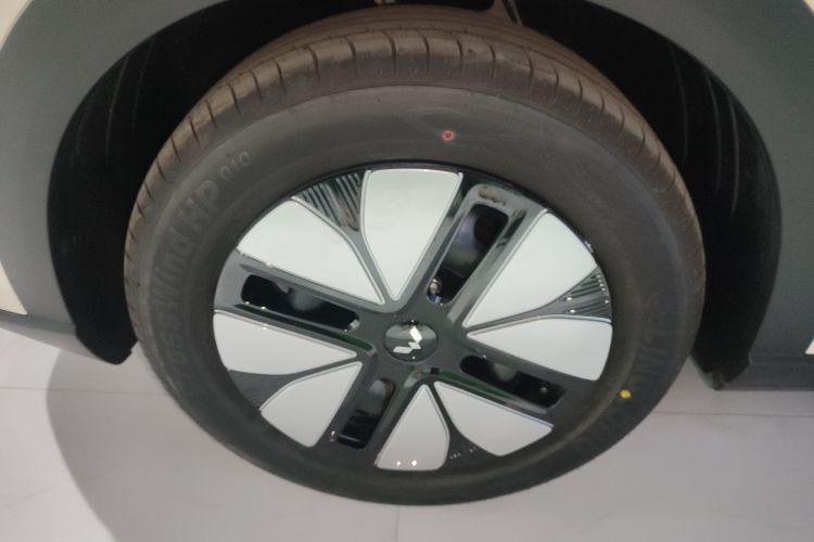 五菱汽车 缤果S 2025款 325km 尊享款车身外观6001