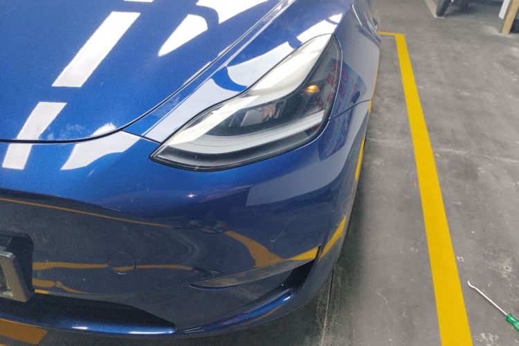 特斯拉 Model Y 2021款 标准续航后驱版车身外观36