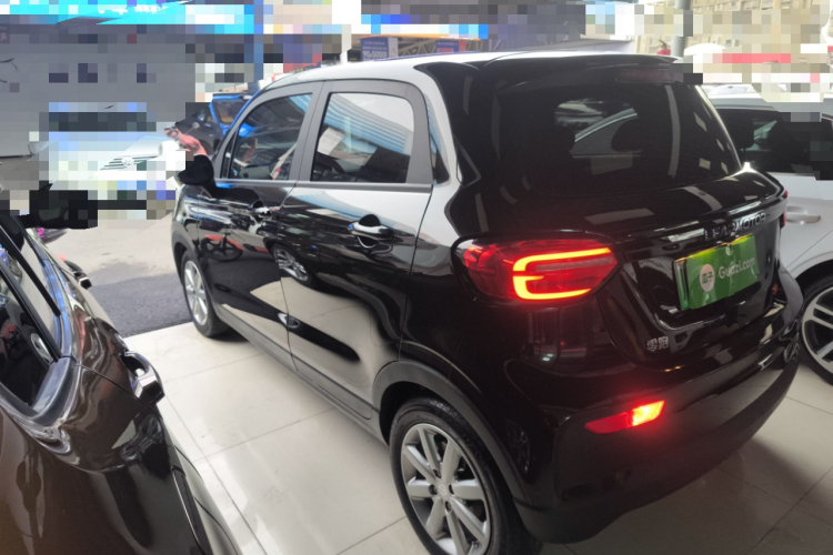 零跑汽车 零跑T03 2022款 炫晶版车身外观4