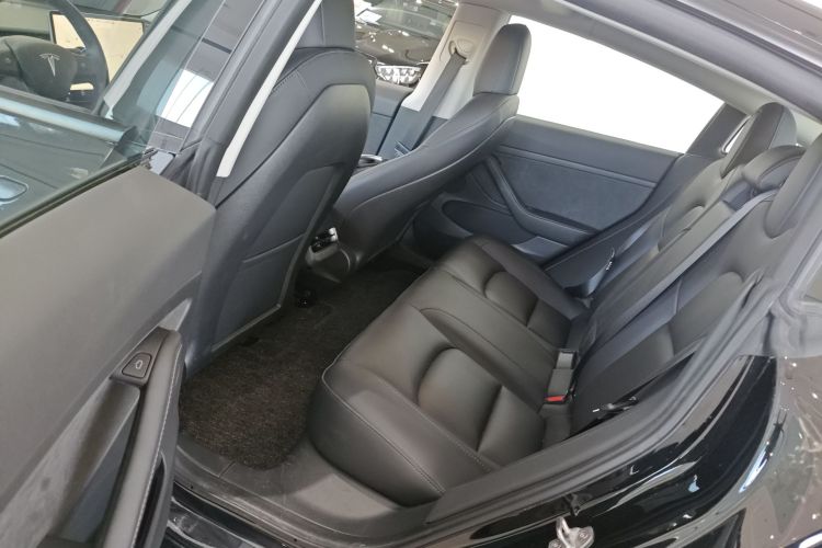 特斯拉 Model 3 2021款 改款 标准续航后驱升级版 3D1中控内饰21