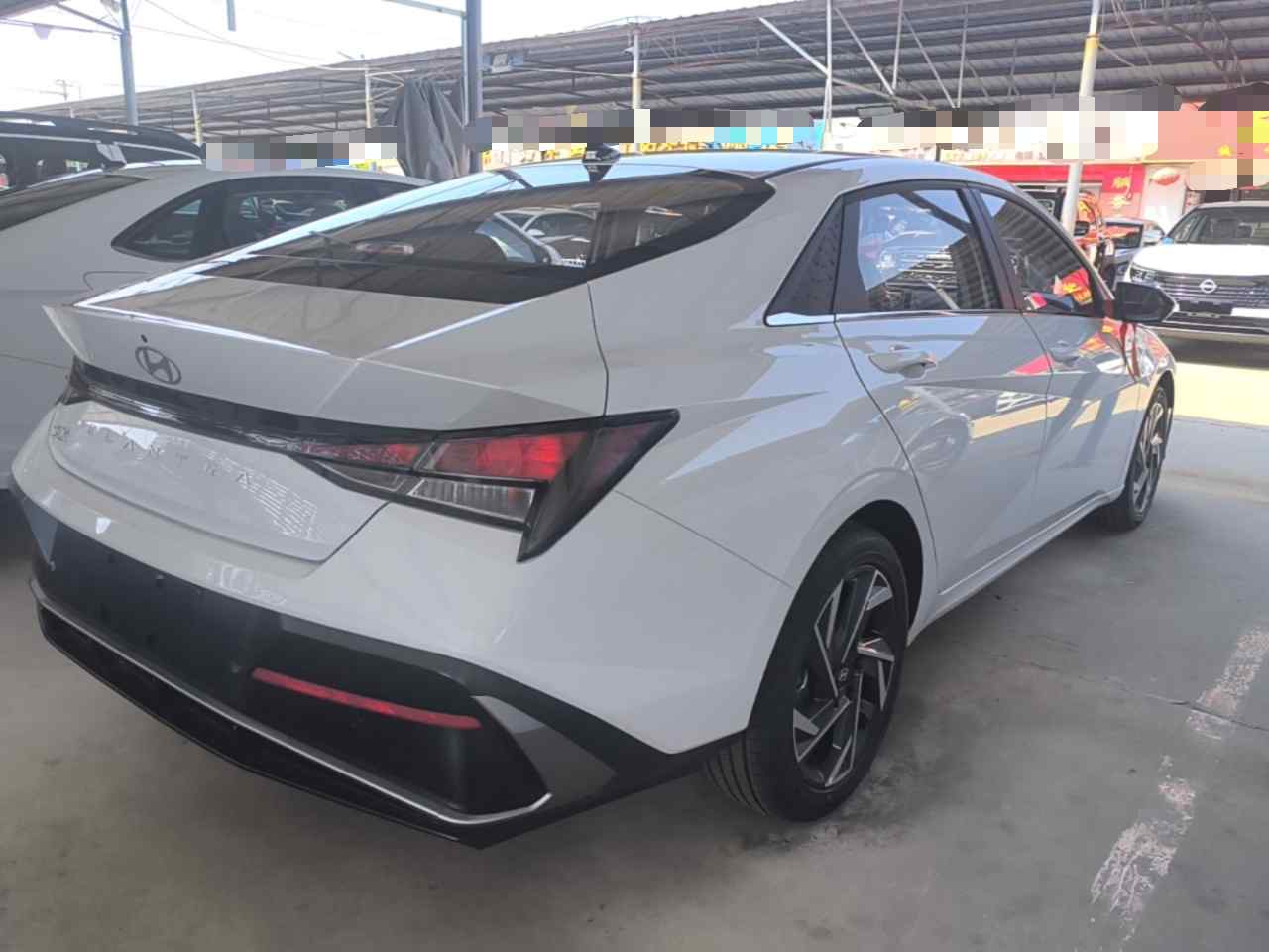 现代 伊兰特 2023款 1.5L CVT GLX精英版(5)