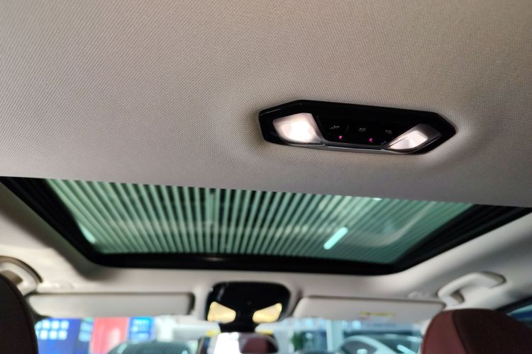 宝马3系 2023款 325i M运动套装局部细节22