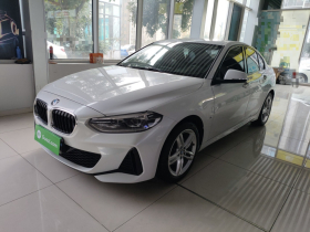 宝马1系 2020款 120i M运动套装