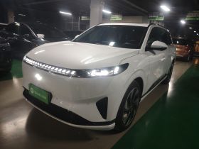 东风奕派 eπ008 2024款 636Max纯电版 6座