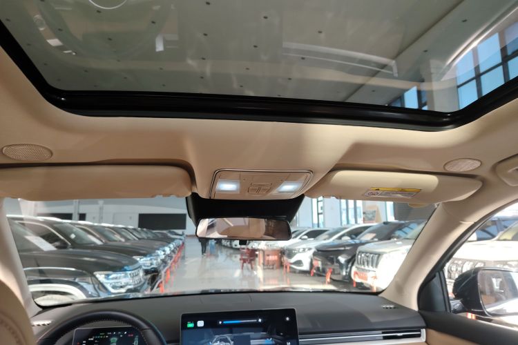 蓝电E5 PLUS 2025款 165km 长续航版PLUS 7座局部细节22