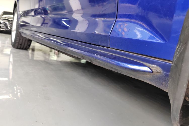 奥迪A4L 2017款 Plus 40 TFSI 进取型局部细节9001