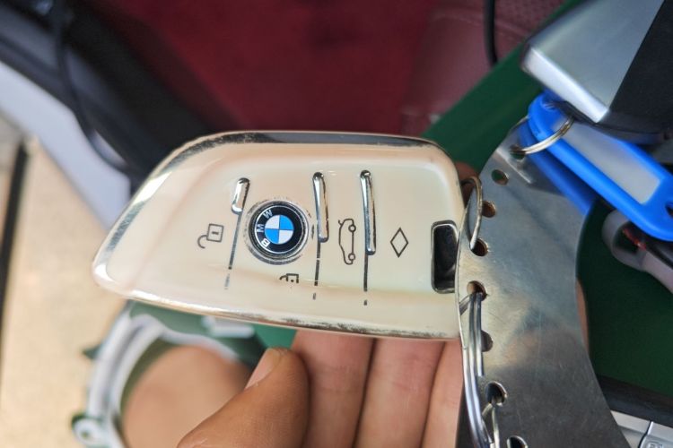 宝马5系新能源 2022款 改款二 535Le M运动套装中控内饰11